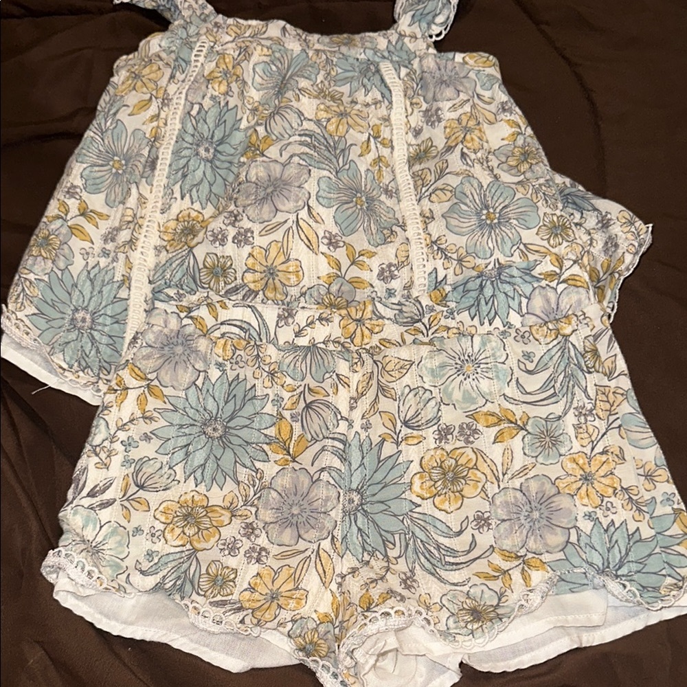 Girls outfit